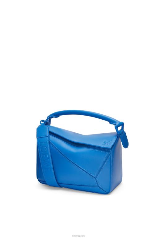 Loewe малка чанта за пъзел от сатенена телешка кожа F84B8480 Жени водолазно синьо
