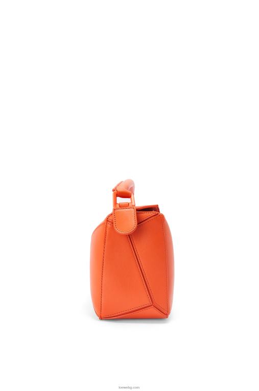 Loewe малка чанта за пъзел от сатенена телешка кожа F84B8491 Жени оранжево