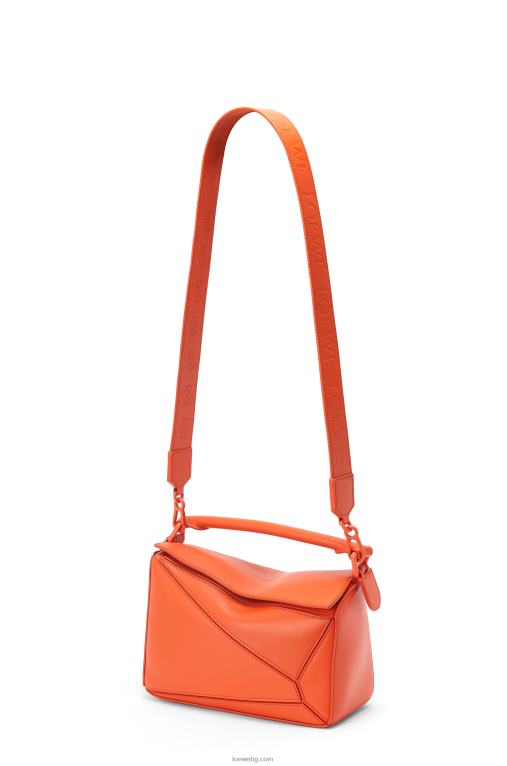 Loewe малка чанта за пъзел от сатенена телешка кожа F84B8491 Жени оранжево