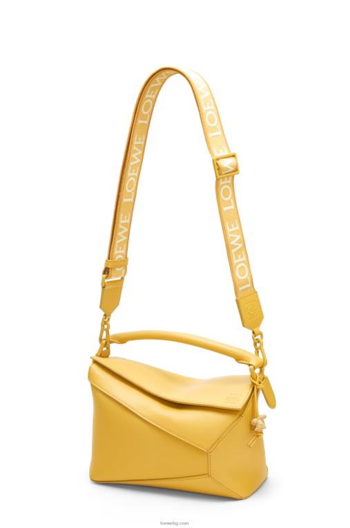 Loewe малка чанта тип пъзел от сатенена телешка кожа F84B8530 Жени бледожълта глазура