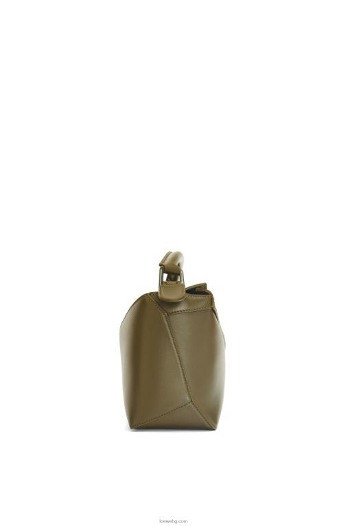 Loewe малка чанта тип пъзел от сатенена телешка кожа F84B8536 Жени глазура от чаен прах