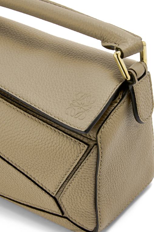Loewe мини чанта за пъзел от мека зърнеста телешка кожа F84B8560 Жени зелен артишок