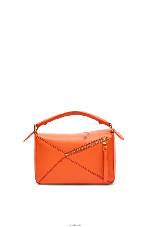 Loewe calcifer малка чанта за пъзел от сатенена телешка кожа F84B8441 Жени оранжево