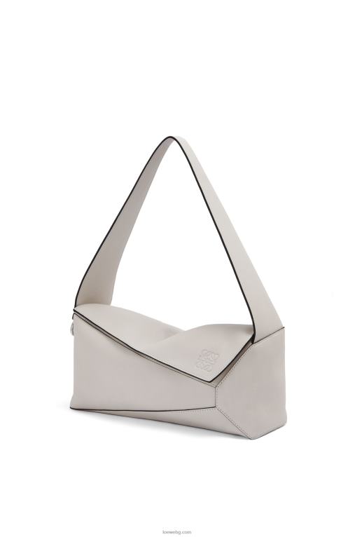 Loewe пъзел hobo чанта от телешка кожа напа F84B8438 Жени призрак