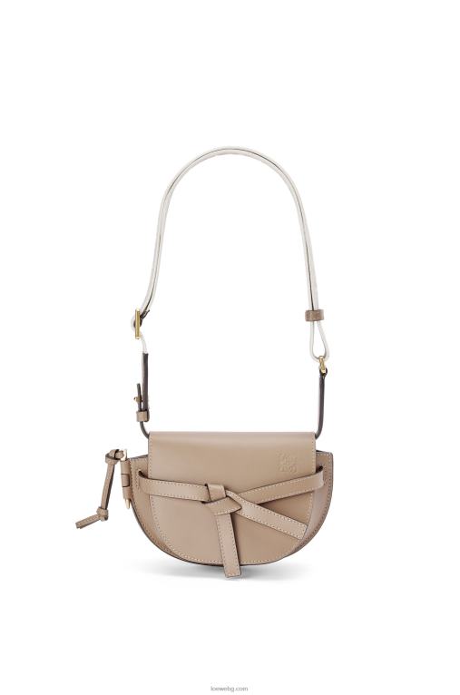 Loewe двойна мини чанта от мека телешка кожа и жакард F84B8218 Жени пясък