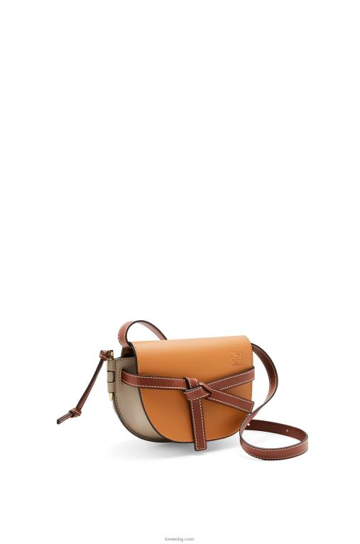 Loewe двойна мини чанта от мека телешка кожа F84B8238 Жени цвят кехлибар/светло сив/ръжда