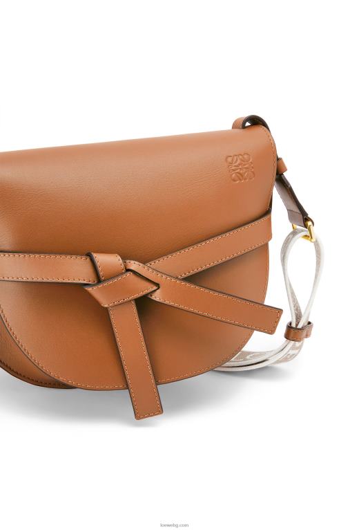 Loewe малка портална чанта от мека телешка кожа и жакард F84B8254 Жени тен
