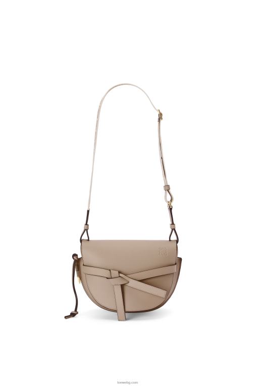 Loewe малка портална чанта от мека телешка кожа и жакард F84B8255 Жени пясък