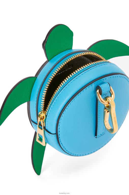 Loewe торбичка за сладки костенурка от класическа телешка кожа F84B8617 Жени синьозелено
