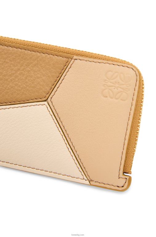 Loewe пъзел монетен картодържач от класическа телешка кожа F84B81326 Жени ангора/прашно бежово