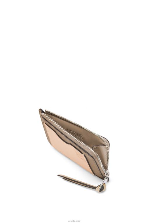 Loewe картодържател за монети от мека зърнеста телешка кожа F84B81344 Жени артишок зелено/прашно бежово