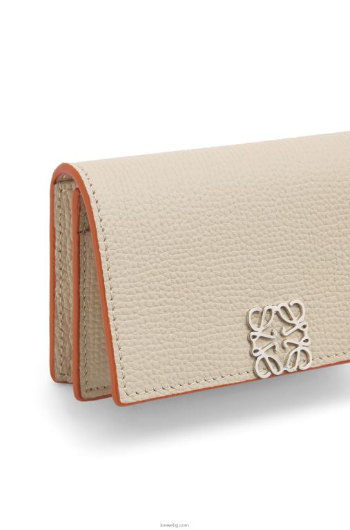 Loewe визитник с анаграма от телешка кожа с камъче F84B81349 Жени светъл призрак