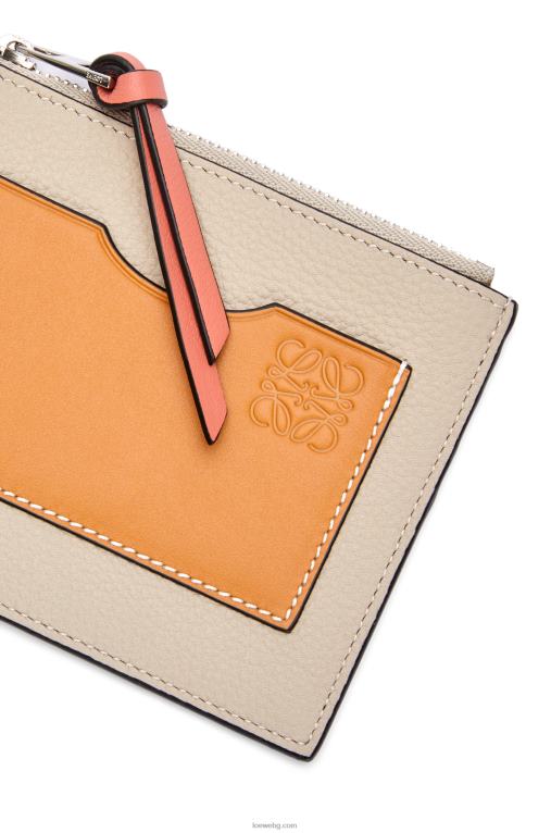 Loewe картодържател за големи монети от мека зърнеста телешка кожа F84B81353 Жени лек овес/мед