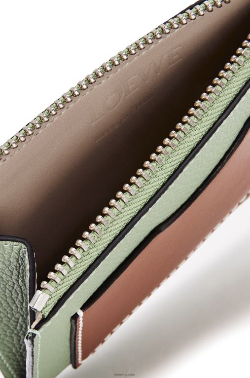 Loewe картодържател за големи монети от мека зърнеста телешка кожа F84B81354 Жени розмарин/тен