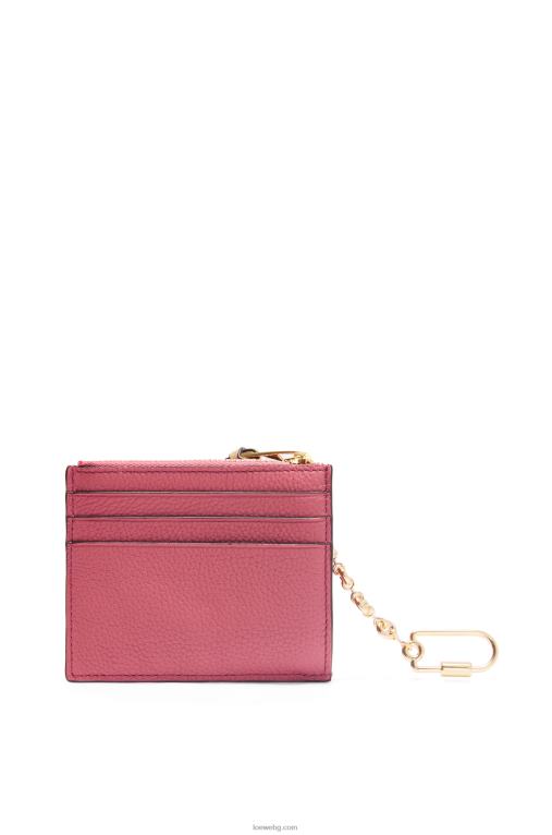 Loewe квадратен картодържател от мека зърнеста телешка кожа с верижка F84B81379 Жени роза/шоколад