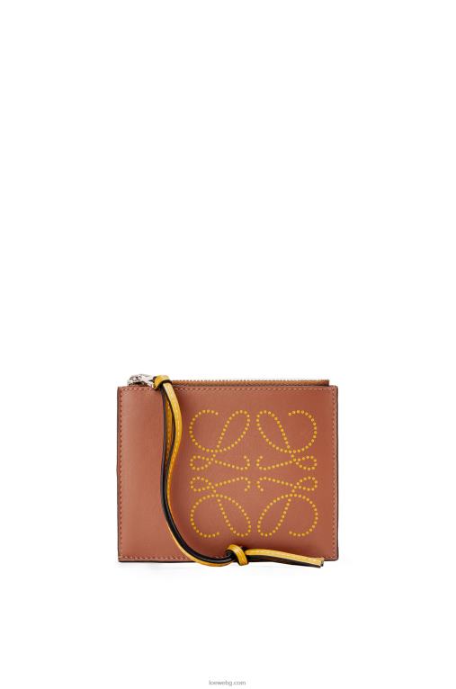 Loewe маркова картодържател за монети от класическа телешка кожа F84B81392 Жени тен/охра