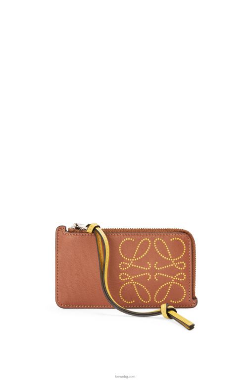 Loewe маркова картодържател за монети от класическа телешка кожа F84B81418 Жени тен/охра