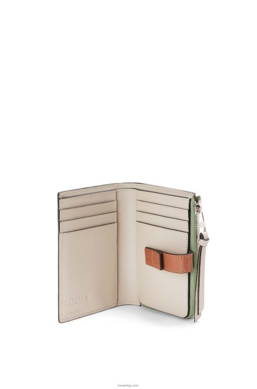Loewe тънък двоен портфейл с цип от мека зърнеста телешка кожа F84B81224 Жени розмарин/тен