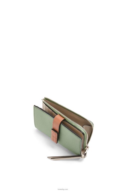 Loewe тънък двоен портфейл с цип от мека зърнеста телешка кожа F84B81224 Жени розмарин/тен