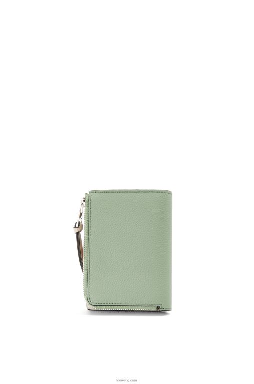 Loewe тънък двоен портфейл с цип от мека зърнеста телешка кожа F84B81224 Жени розмарин/тен