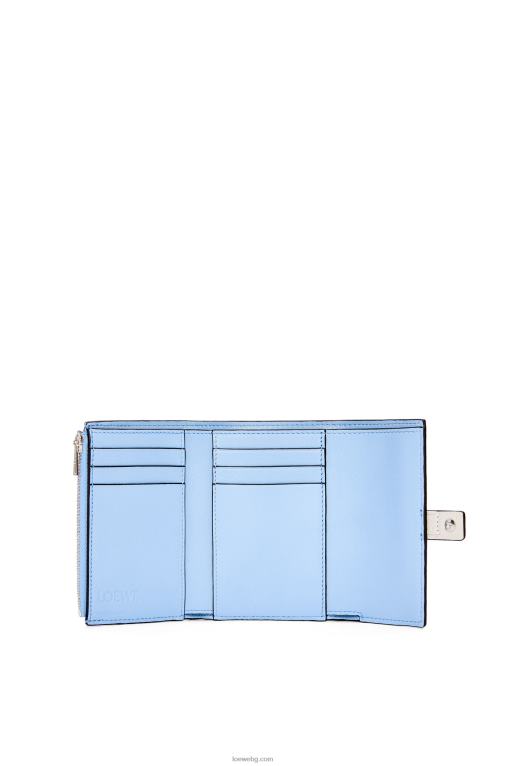 Loewe малък вертикален портфейл от мека зърнеста телешка кожа F84B81228 Жени меко бяло/лайм жълто