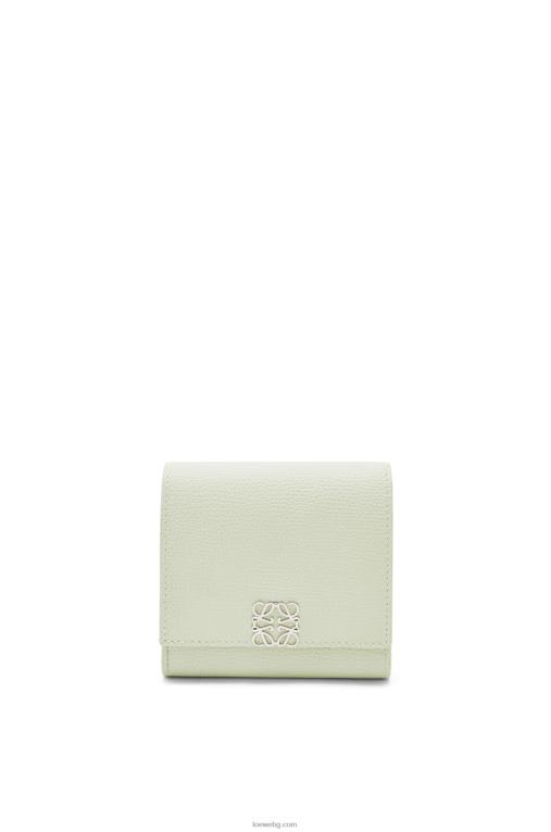 Loewe анаграм компактен портфейл с капак от телешка кожа с камъчета F84B81233 Жени светъл селадон