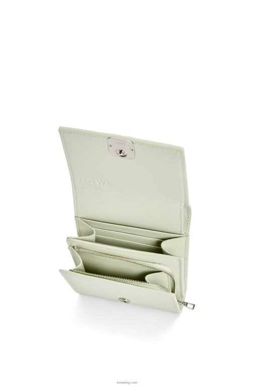 Loewe анаграм компактен портфейл с капак от телешка кожа с камъчета F84B81233 Жени светъл селадон