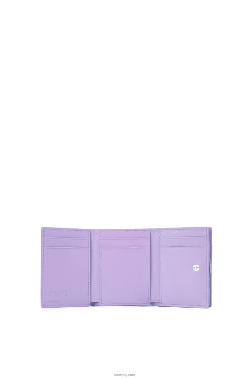Loewe анаграм троен портфейл от зърнеста телешка кожа F84B81235 Жени светло лилаво