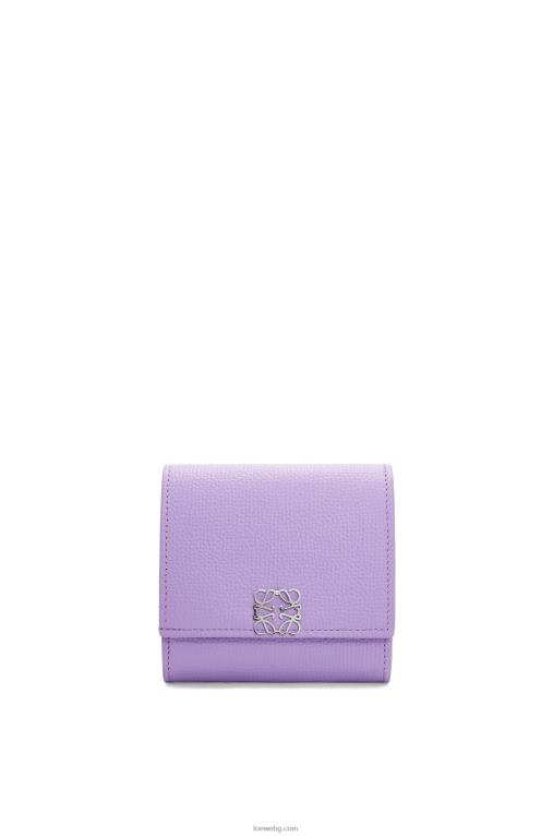 Loewe анаграм компактен портфейл с капак от телешка кожа с камъчета F84B81236 Жени светло лилаво