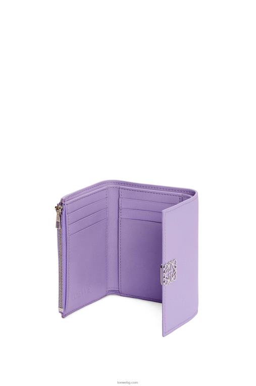 Loewe анаграм малък вертикален портфейл от зърнеста телешка кожа F84B81237 Жени светло лилаво