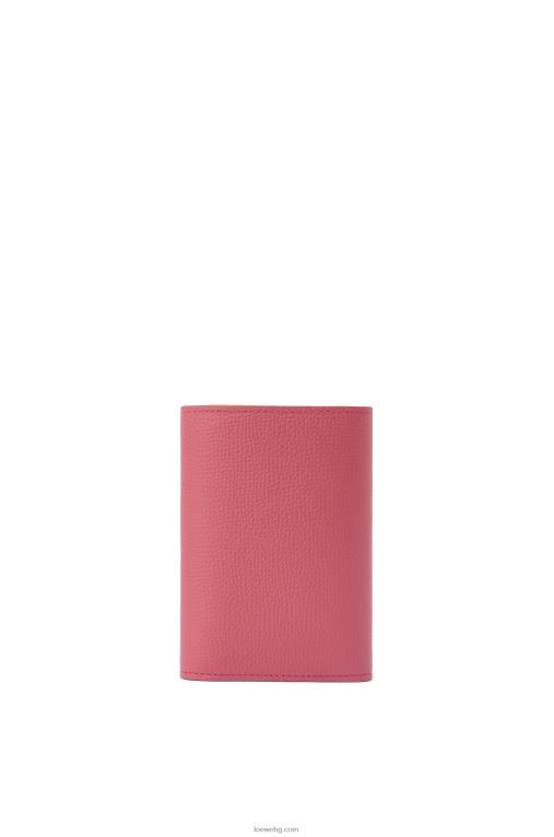 Loewe анаграм малък вертикален портфейл от зърнеста телешка кожа F84B81240 Жени роза