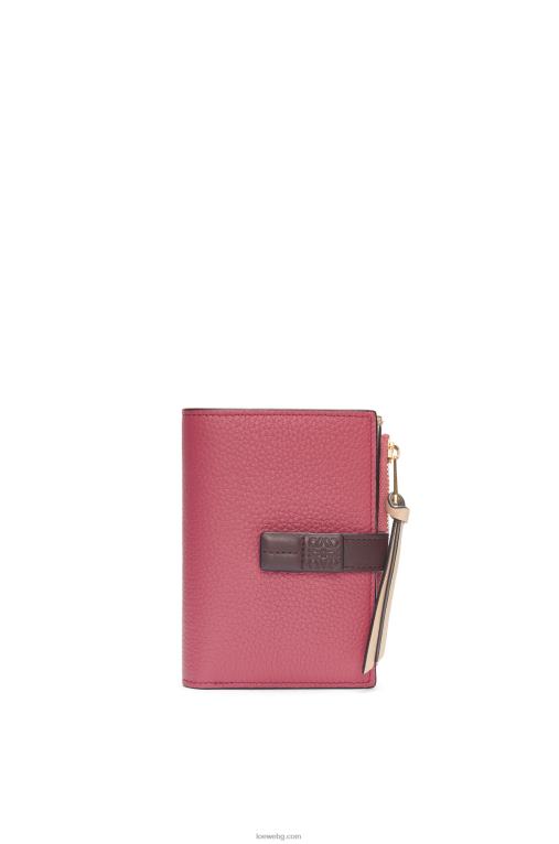 Loewe тънък двоен портфейл с цип от мека зърнеста телешка кожа F84B81242 Жени роза/шоколад