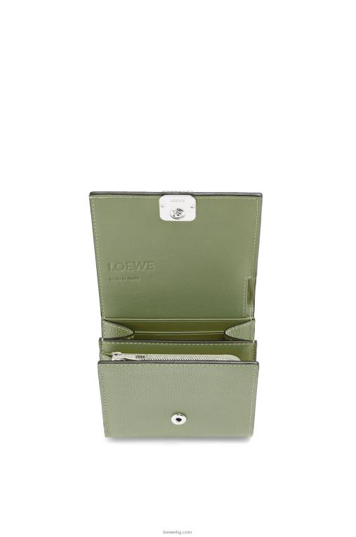 Loewe анаграм компактен портфейл с капак от телешка кожа с камъчета F84B81248 Жени розмарин