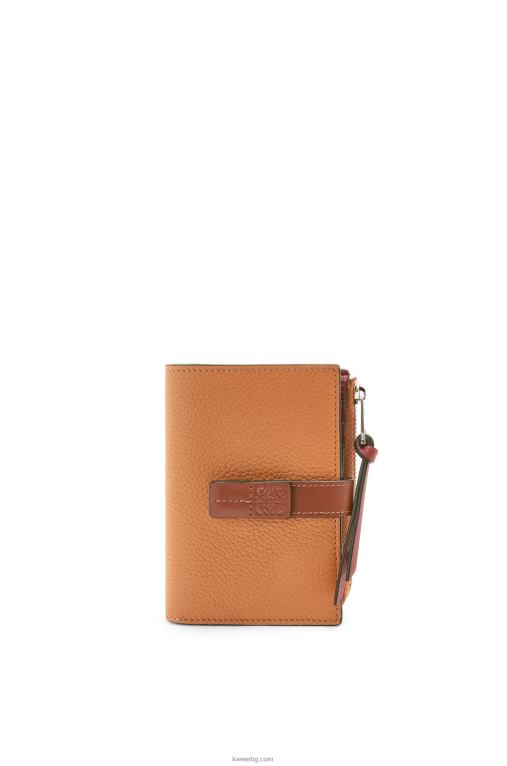 Loewe тънък двоен портфейл с цип от мека зърнеста телешка кожа F84B81255 Жени светъл карамел/пекан