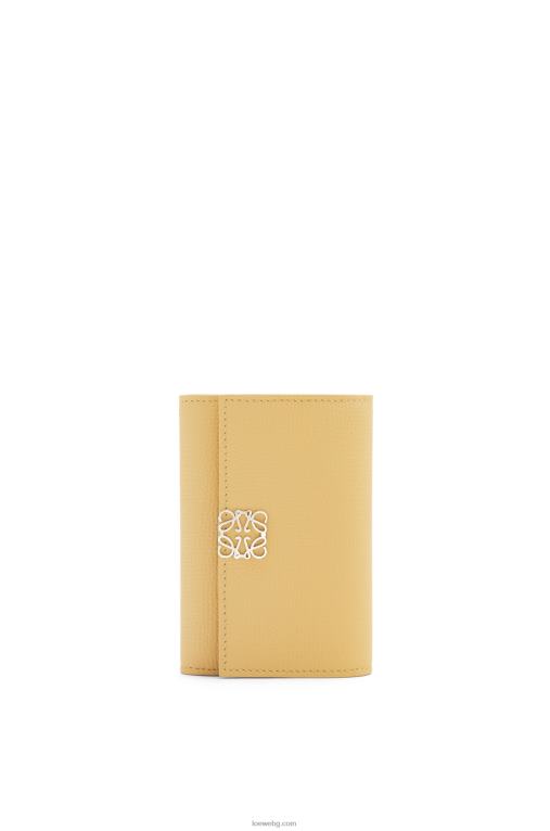 Loewe анаграм малък вертикален портфейл от зърнеста телешка кожа F84B81264 Жени тъмно масло
