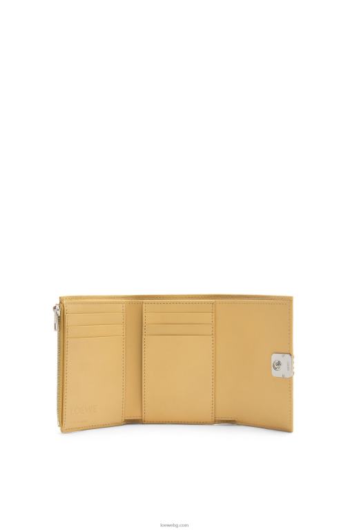 Loewe анаграм малък вертикален портфейл от зърнеста телешка кожа F84B81264 Жени тъмно масло