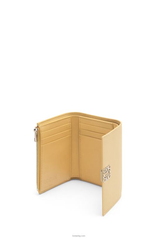Loewe анаграм малък вертикален портфейл от зърнеста телешка кожа F84B81264 Жени тъмно масло