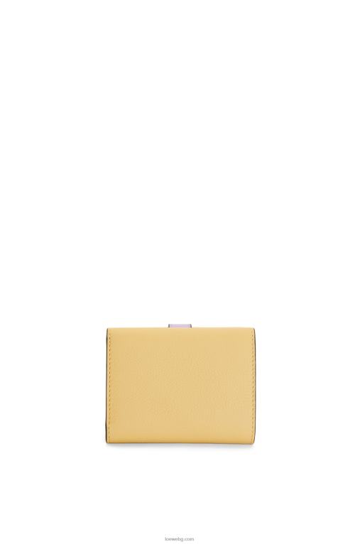 Loewe сгъваем портфейл от мека зърнеста телешка кожа F84B81266 Жени тъмно масло/лилаво