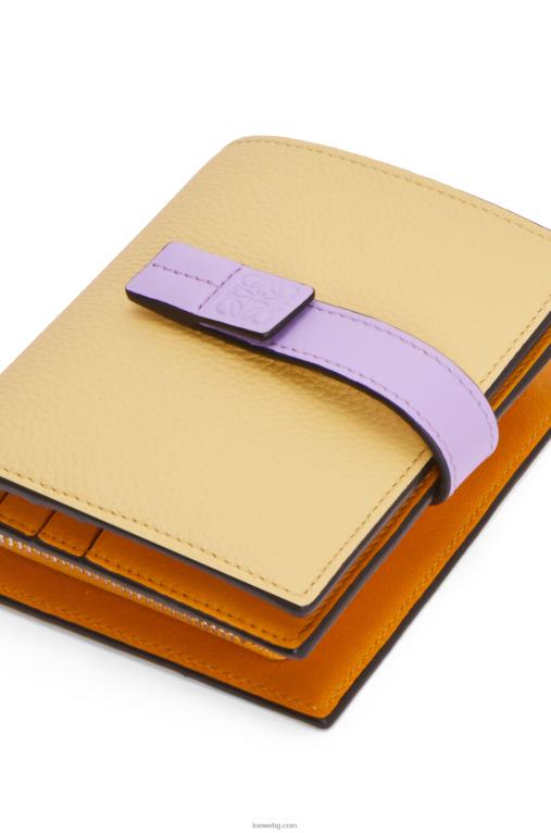 Loewe компактен портфейл с цип от мека зърнеста телешка кожа F84B81268 Жени тъмно масло/лилаво