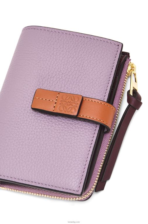 Loewe тънък двоен портфейл с цип от мека зърнеста телешка кожа F84B81269 Жени мръсно лилаво/тен