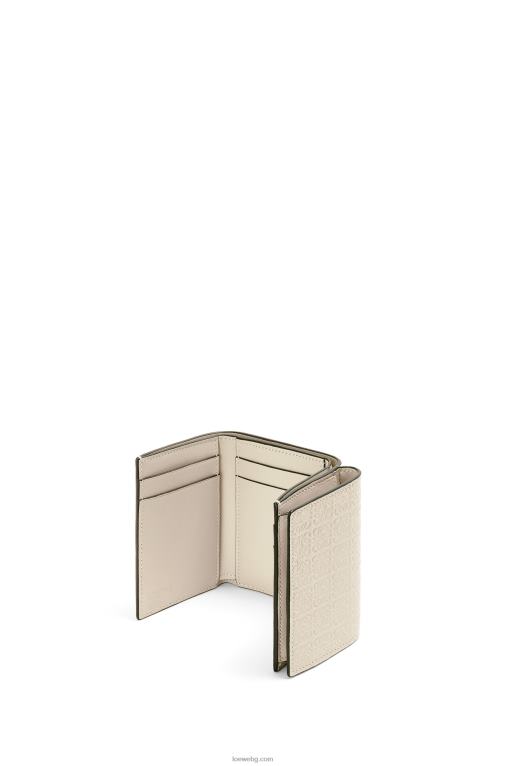 Loewe повторен троен портфейл от релефна копринена телешка кожа F84B81271 Жени лек овес
