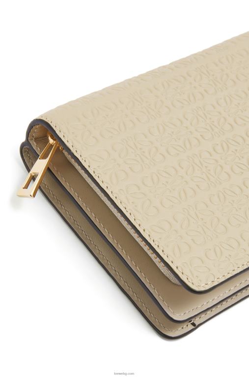 Loewe повторен компактен портфейл с цип от релефна копринена телешка кожа F84B81272 Жени лек овес