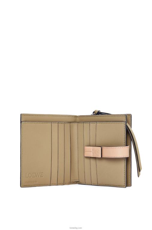 Loewe компактен портфейл с цип от мека зърнеста телешка кожа F84B81288 Жени артишок зелено/прашно бежово