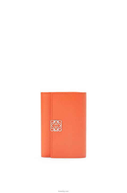 Loewe анаграм малък вертикален портфейл от зърнеста телешка кожа F84B81292 Жени оранжево