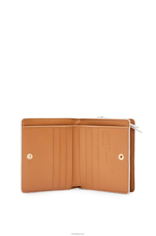 Loewe октопод компактен портфейл с цип в класическо теле F84B81304 Жени меко бяло