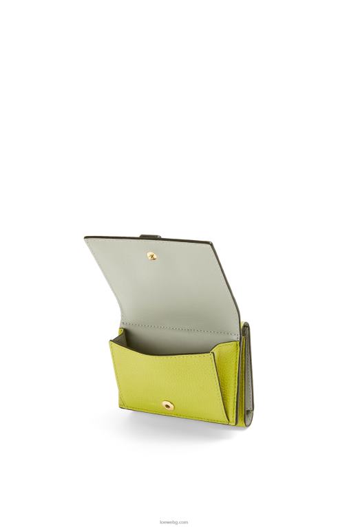 Loewe сгъваем портфейл от мека зърнеста телешка кожа F84B81311 Жени лайм жълто/зелено авокадо