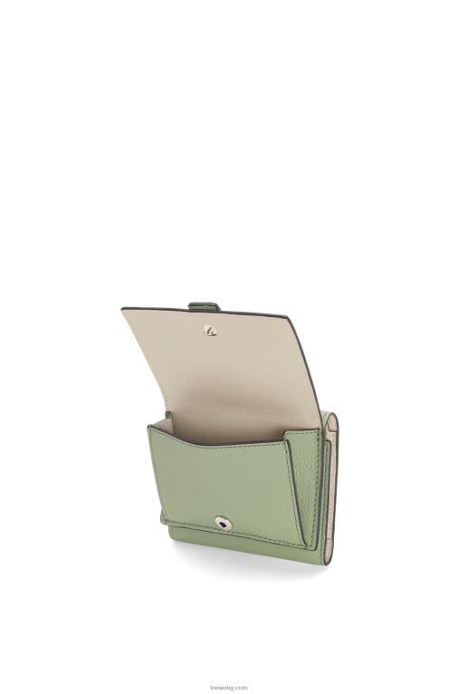 Loewe сгъваем портфейл от мека зърнеста телешка кожа F84B81314 Жени розмарин/тен