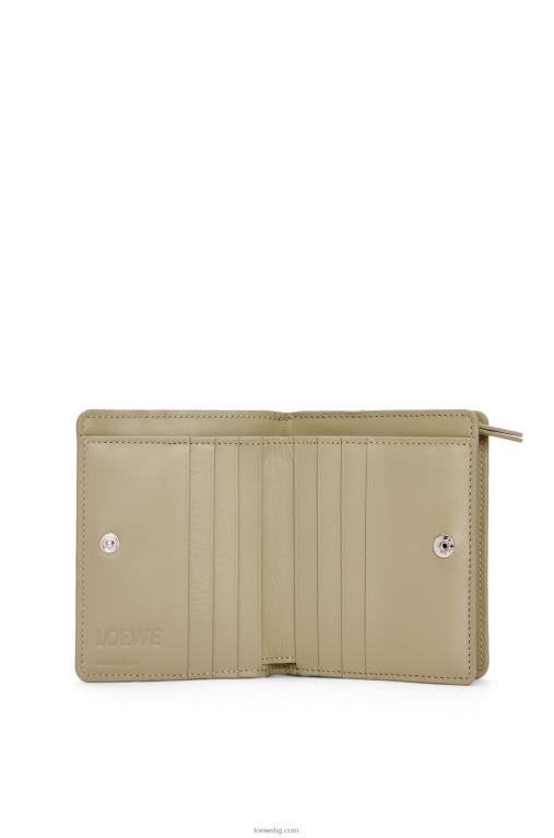 Loewe puzzle компактен портфейл с цип от класическа телешка кожа F84B81213 Жени прашно синьо/градински цвят зелено