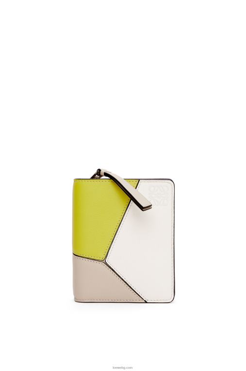 Loewe puzzle компактен портфейл с цип от класическа телешка кожа F84B81262 Жени лайм жълт/светъл овес