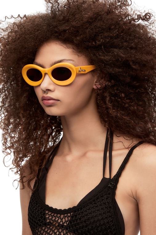 Loewe кръгли слънчеви очила от ацетат F84B81456 Жени земно жълто
